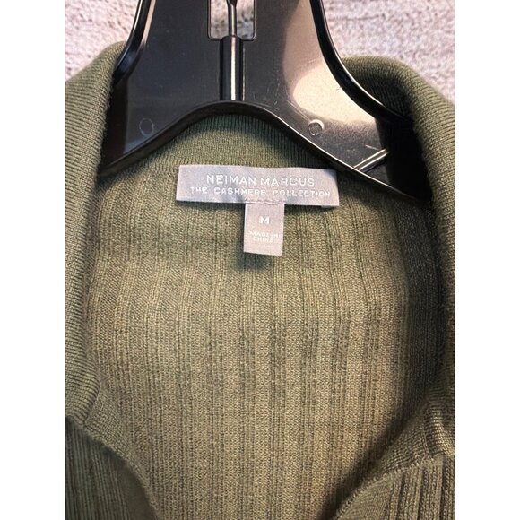 Neiman Marcus Cashmere Collection Ribbed Button-Down Cardigan Size M - Picture 2 of 4